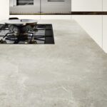 ss-_-platinum_white_uni_ice-_-_-_-amb26_part3-kitchen-724×1024