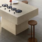 ss-seminato_beige_arabescato_rovere_buckskin_amb31_part2-kitchen-724×1024