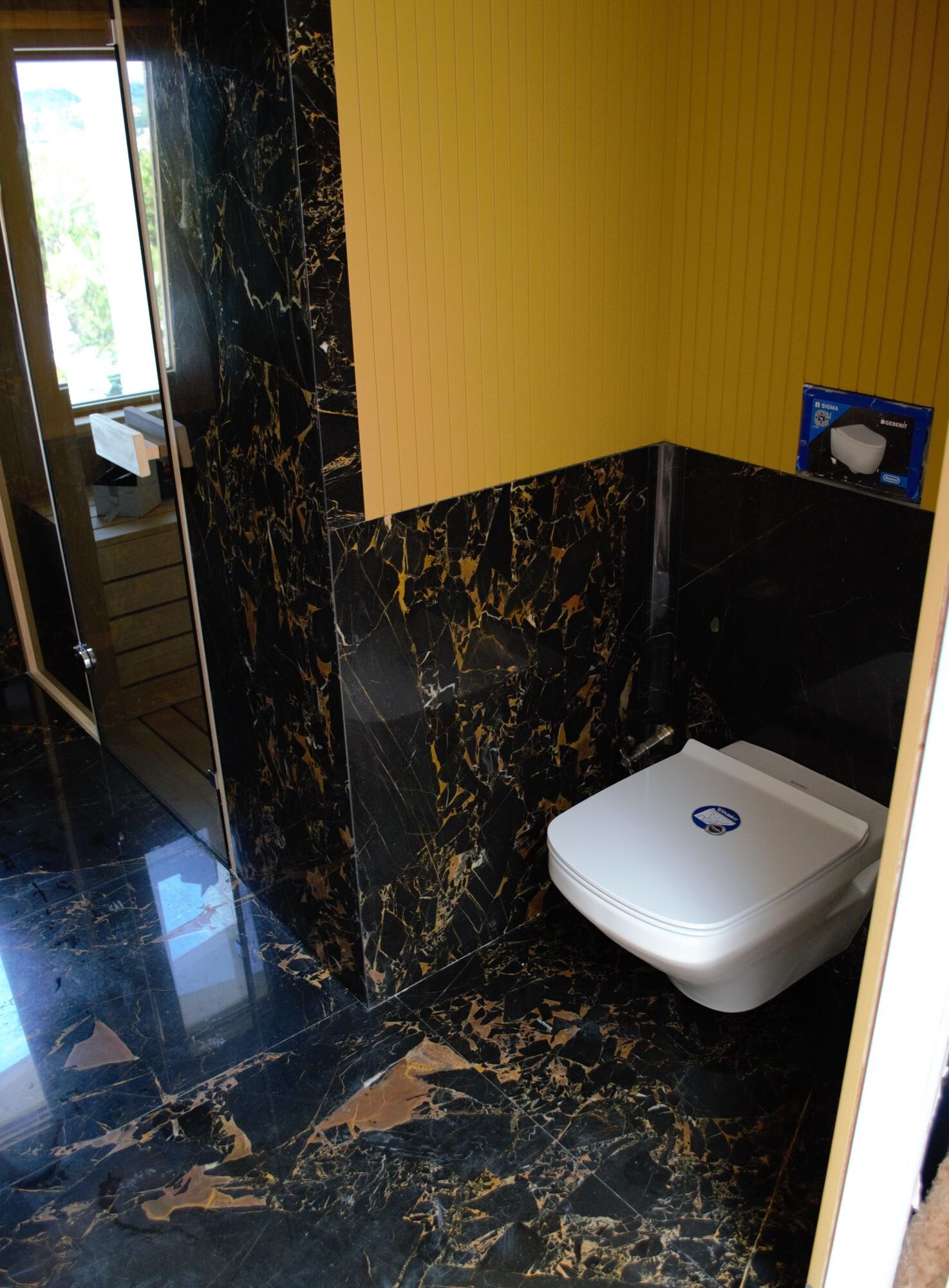Portoro Gold Mermer Banyo (BNY-020)