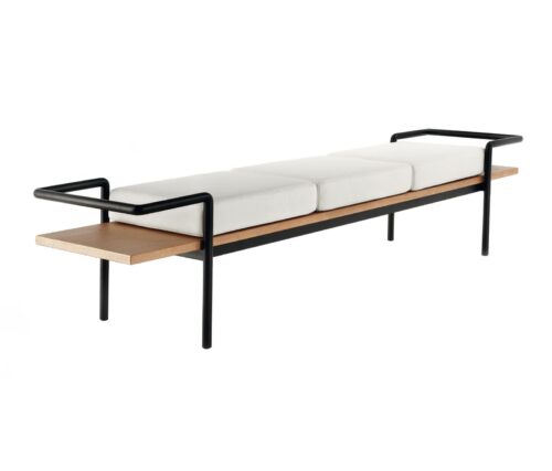 Frau Bench (BNC-006)